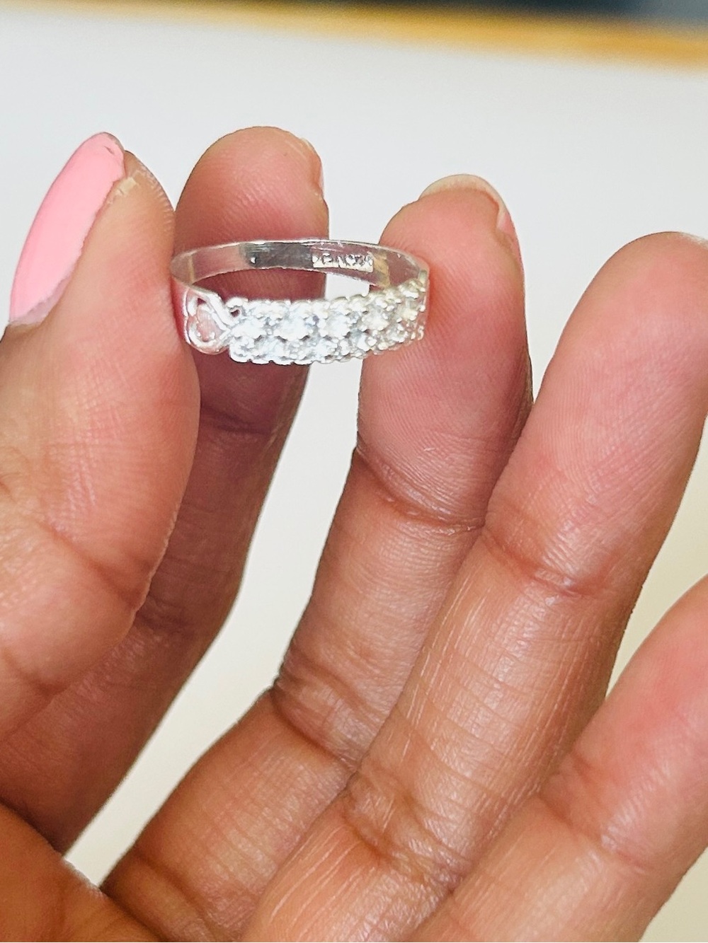 Taxco 925 Silver Cubic Zirconia Row Ring - Size 8.5